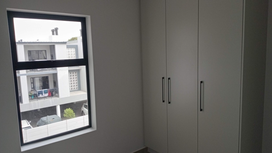 2 Bedroom Property for Sale in Table View Western Cape